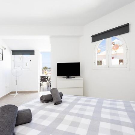 Home2Book Triplex Disco Beach Las Americas, Terrace Arona  Exteriér fotografie